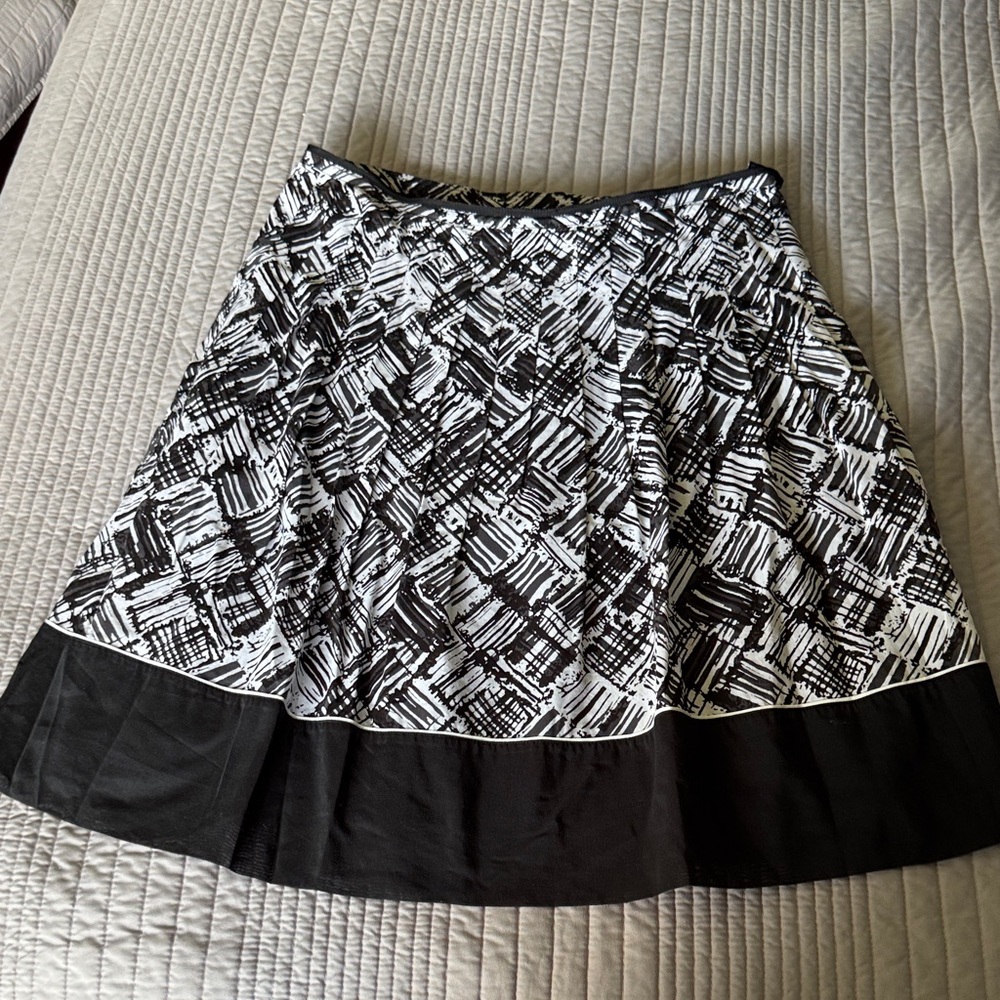 Talbots Black and White A-Line Skirt